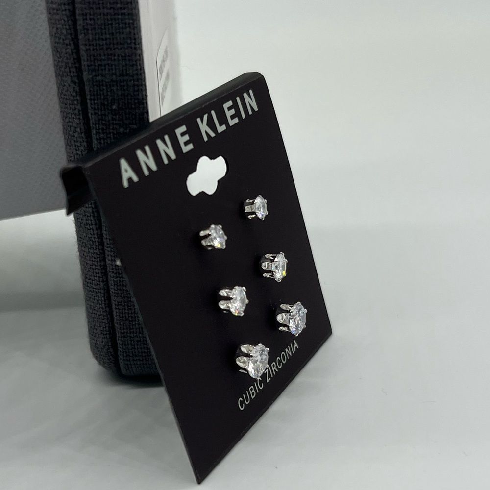 Anne Klein Stud Earrings - Picture 2 of 3